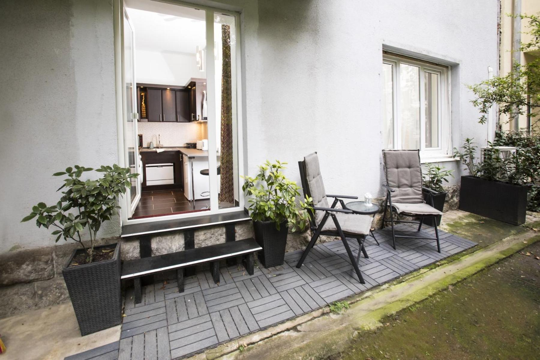 H20 Colors Apartment Budapest Exterior photo